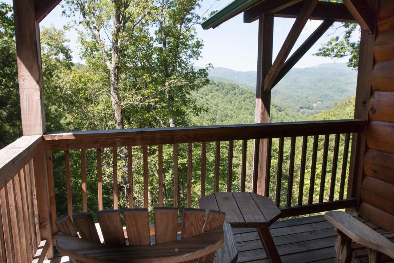 Lazy Bear Lodge Valle Crucis Buitenkant foto