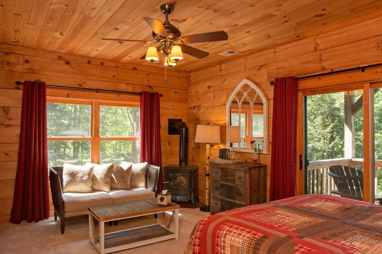 Lazy Bear Lodge Valle Crucis Buitenkant foto