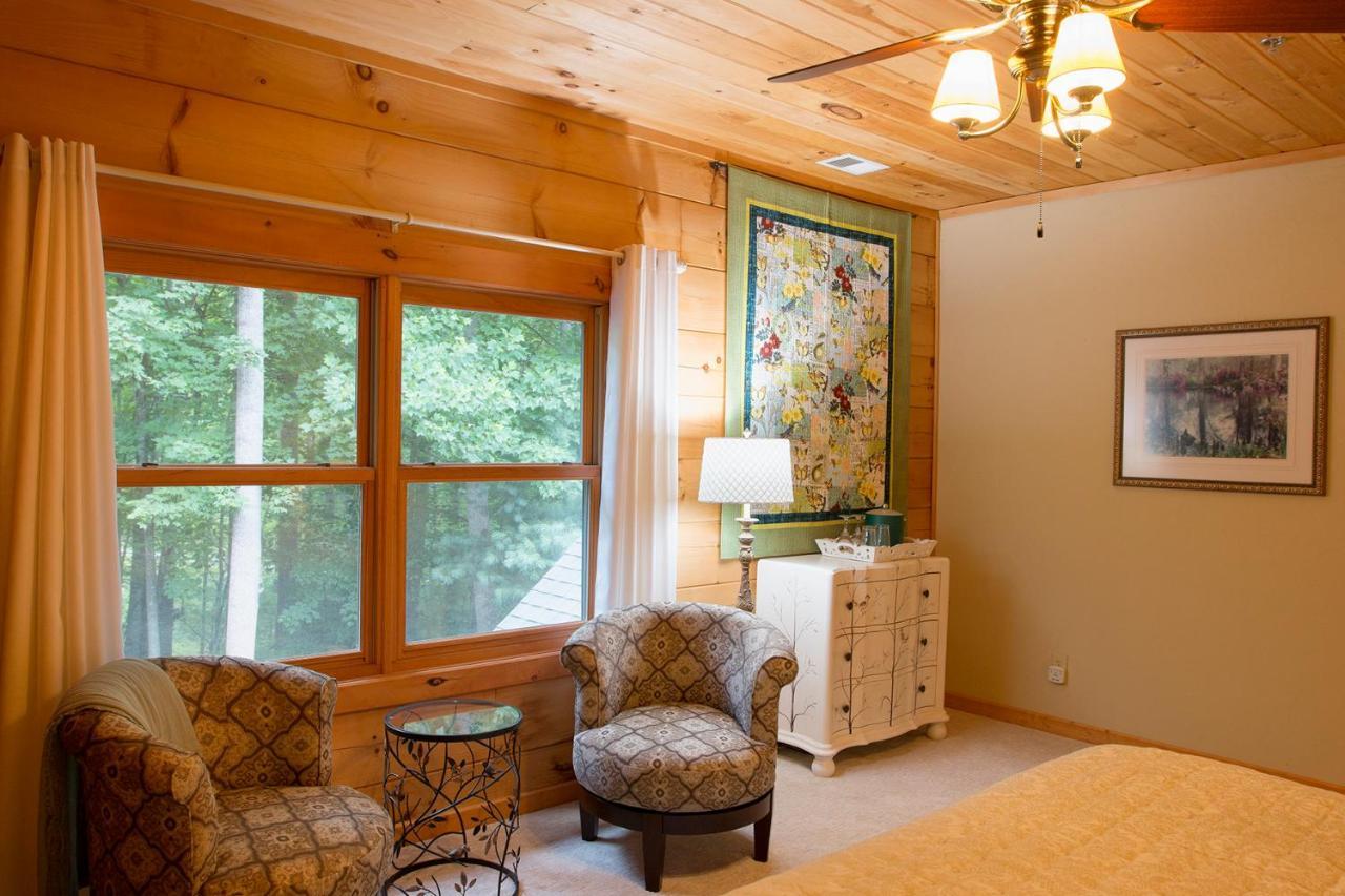 Lazy Bear Lodge Valle Crucis Buitenkant foto