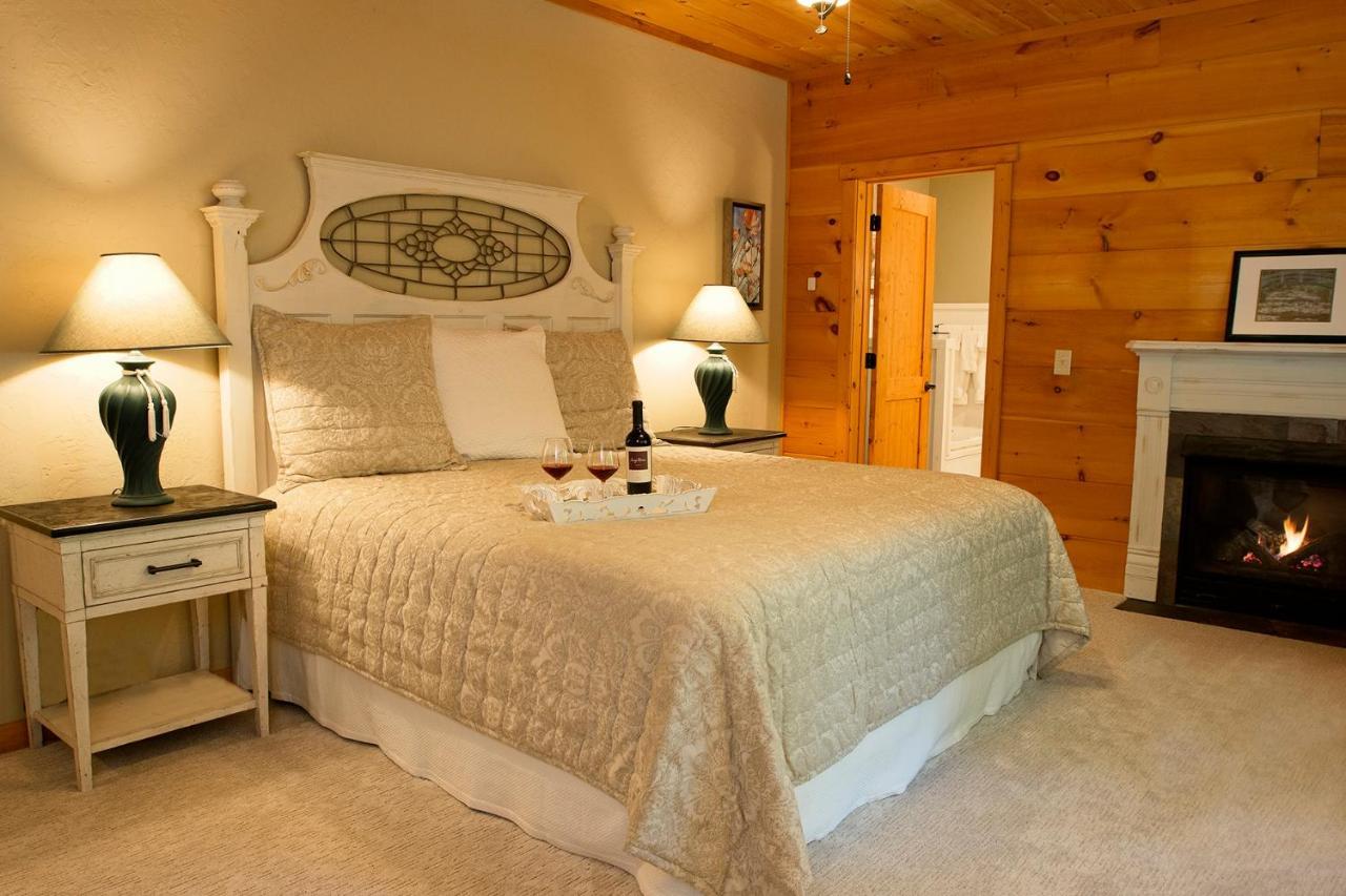 Lazy Bear Lodge Valle Crucis Buitenkant foto