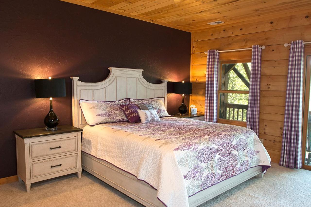 Lazy Bear Lodge Valle Crucis Buitenkant foto
